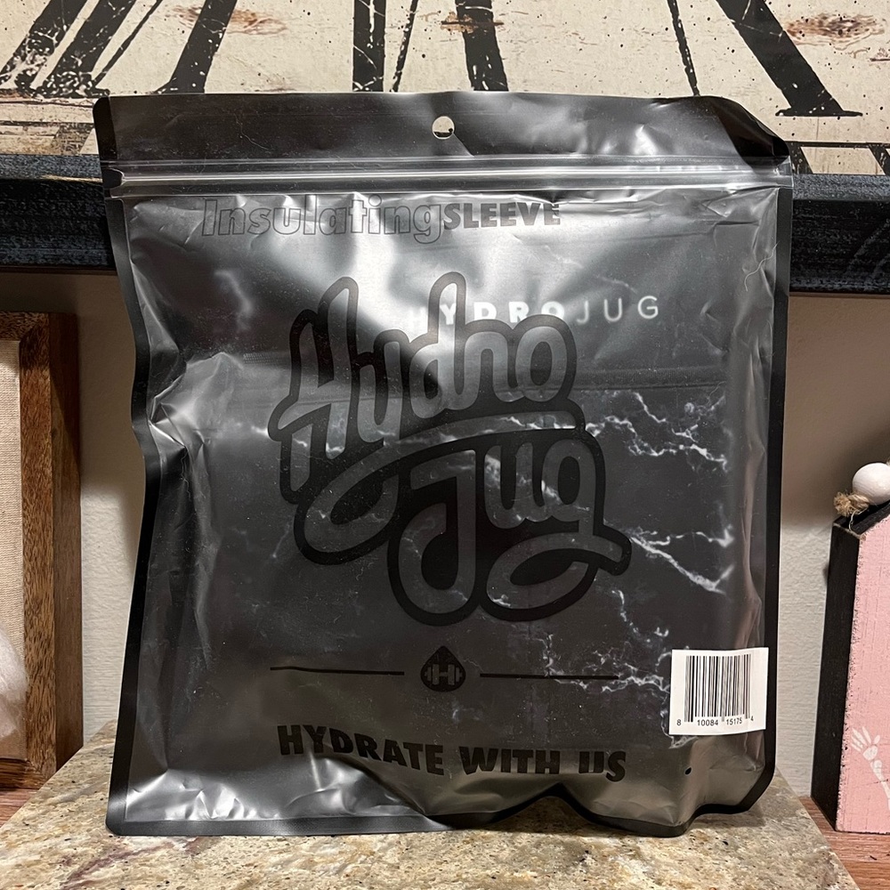 Hydrojug Black Marble sleeve